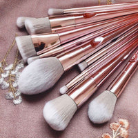 Makeup Brush – Soft Blending & Application Tool